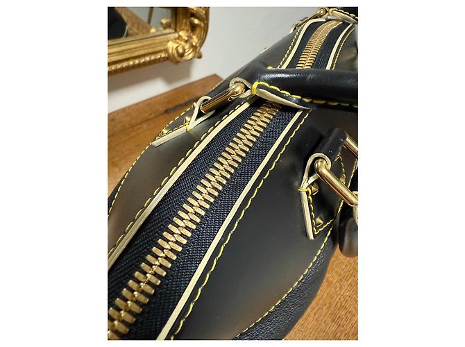 Louis Vuitton Suhali Lockit Borsa in pelle nera Nero - vista 8
