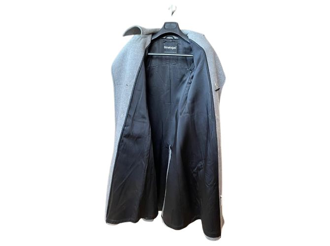 Autre Marque ✨ Long Coat for Men Stratoljac Grey – Premium Wool & Iconic Style - view 4