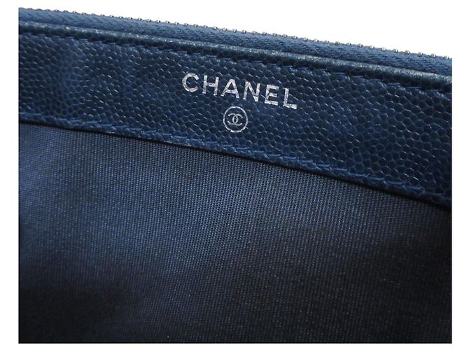 Borsa a spalla in pelle di vitello grana blu navy Chanel - vista 12