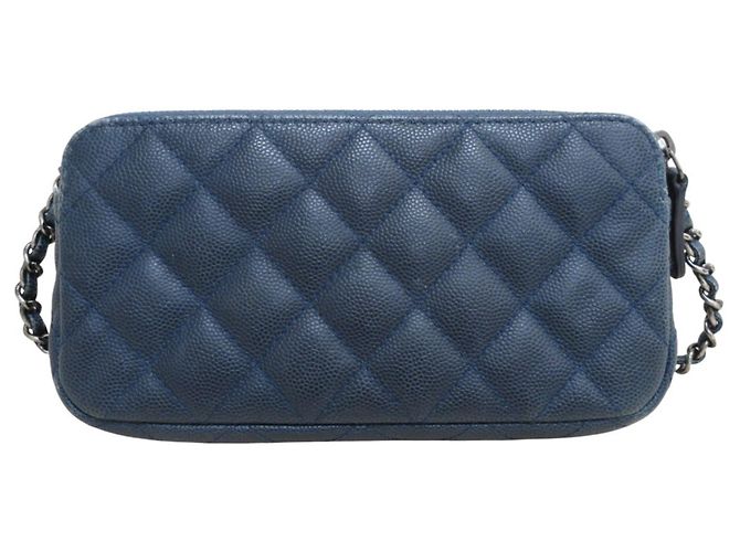Borsa a spalla in pelle di vitello grana blu navy Chanel - vista 2