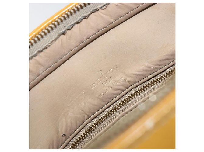 LOUIS VUITTON Monogram Vernis Houston Hand Bag Beige M91004 LV Auth BA9047 - view 20