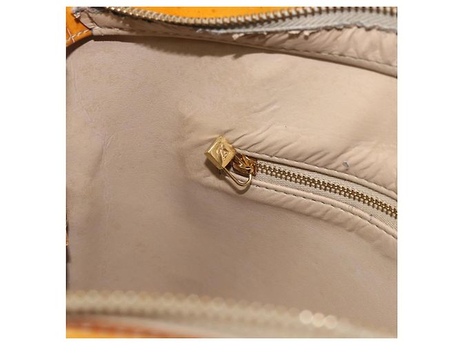 LOUIS VUITTON Monogram Vernis Houston Hand Bag Beige M91004 LV Auth BA9047 - view 23