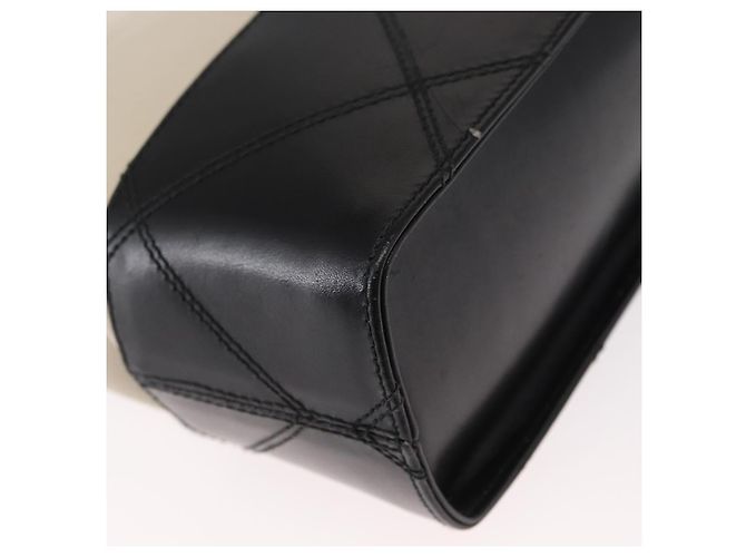 Borsa a spalla a catena Salvatore Ferragamo in pelle bianca nera oro Auth bs31765 Nero Bianco D'oro - vista 12