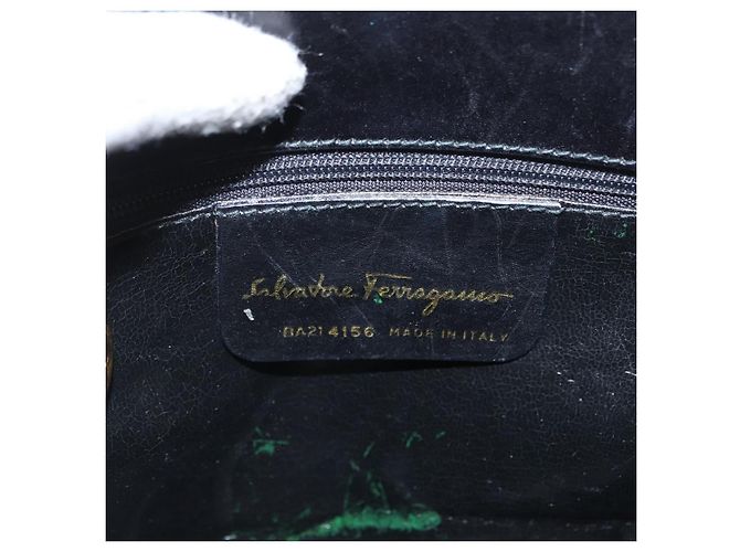 Borsa a spalla a catena Salvatore Ferragamo in pelle bianca nera oro Auth bs31765 Nero Bianco D'oro - vista 14