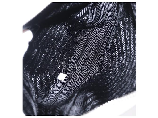 PRADA Borsa Clutch in Pelle Argento Bianca Auth 159445V Bianco - vista 10