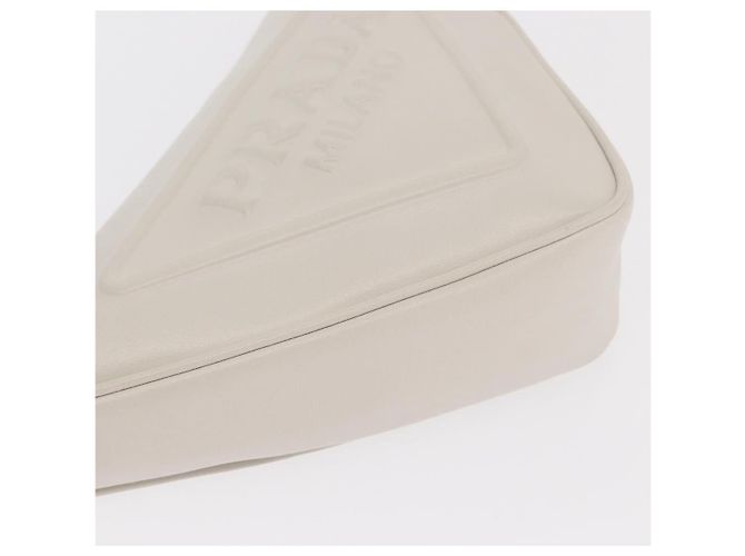 PRADA Borsa Clutch in Pelle Argento Bianca Auth 159445V Bianco - vista 15