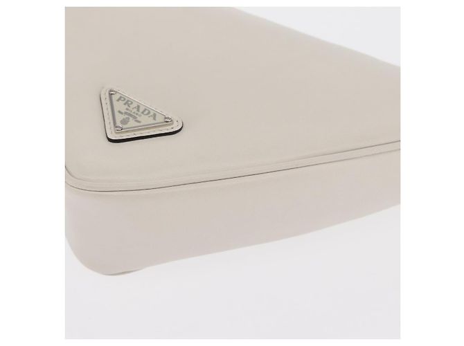 PRADA Borsa Clutch in Pelle Argento Bianca Auth 159445V Bianco - vista 18