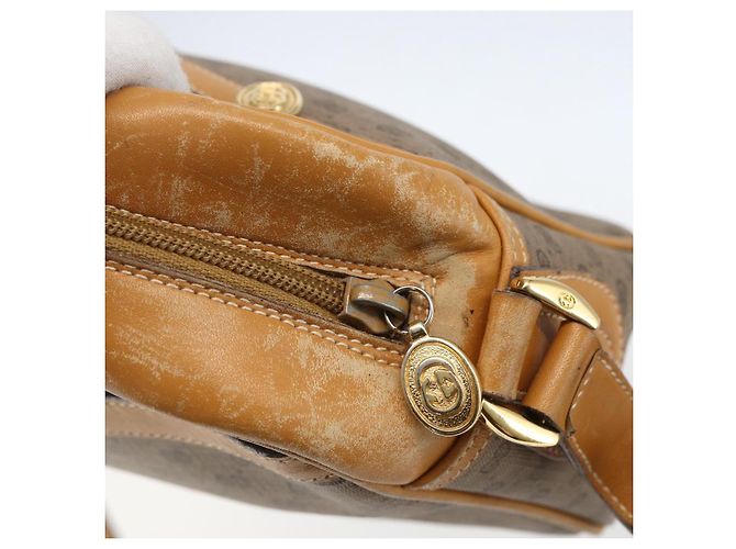 Gucci Borsa a spalla Micro GG Supreme in PVC Beige Oro Auth 158407 D'oro - vista 14