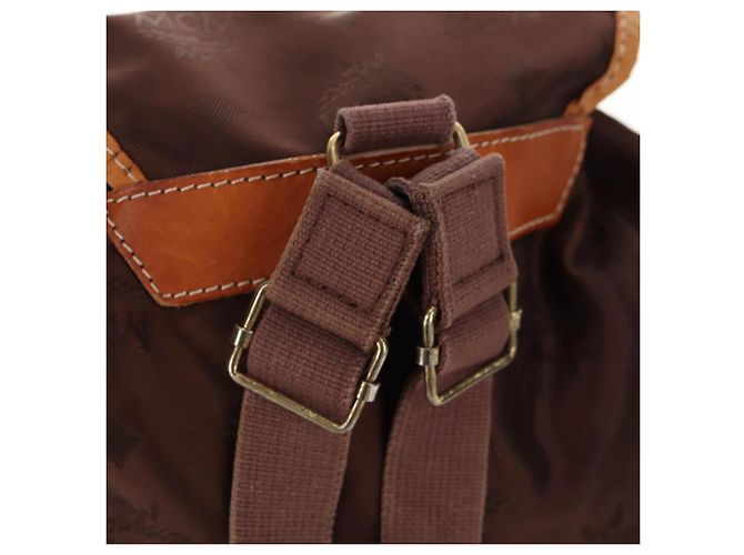 MCM Zaino Vicetos Logogram in nylon marrone e oro Auth 158482 D'oro - vista 10