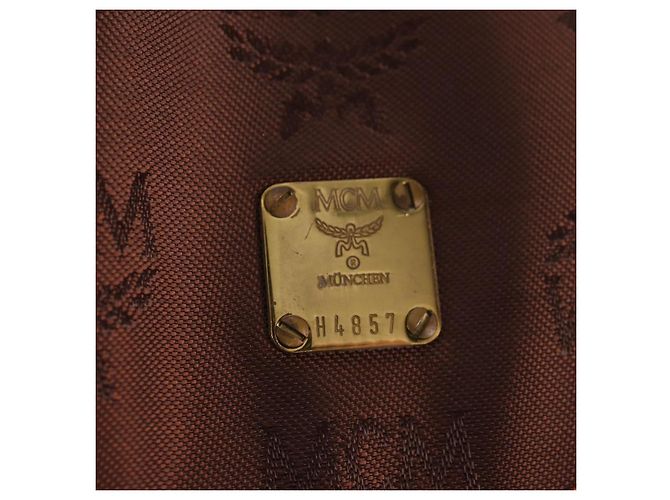 MCM Zaino Vicetos Logogram in nylon marrone e oro Auth 158482 D'oro - vista 17