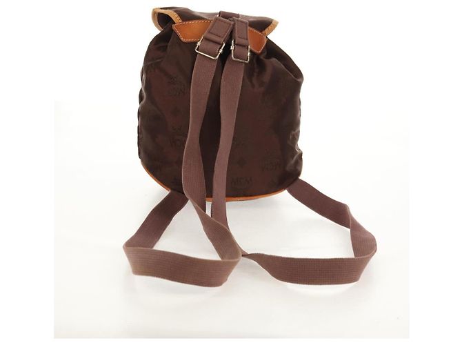 MCM Zaino Vicetos Logogram in nylon marrone e oro Auth 158482 D'oro - vista 9