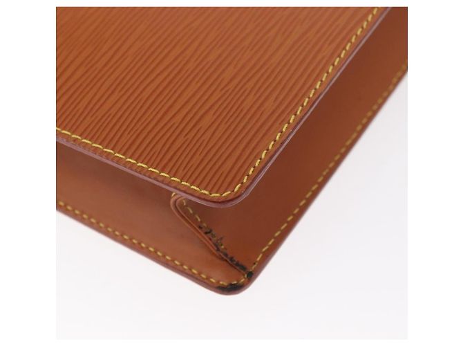 LOUIS VUITTON Pochette Masculina Epi Bolsa Marrom Zipangu Dourado M52528 LV Auth bs32026 - vista 16