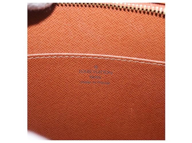 LOUIS VUITTON Pochette Masculina Epi Bolsa Marrom Zipangu Dourado M52528 LV Auth bs32026 - vista 18