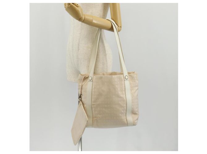 Bulgari Borsa Tote BVLGARI Logo Mania in tela e pelle beige argento Auth 158698 - vista 28