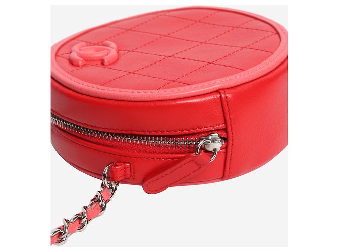 Chanel Borsa rotonda a tracolla in pelle di agnello rossa 2019 Rosso - vista 4