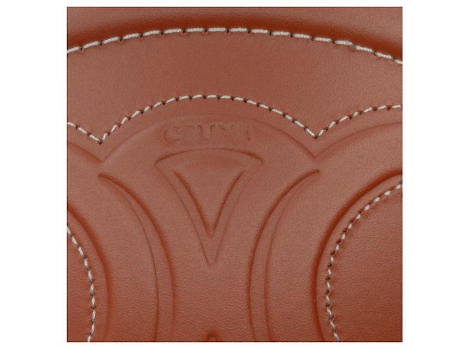Céline Celine Piccola Borsa a Tracolla Ovale in Pelle di Vitello Marrone Triomphe - vista 7