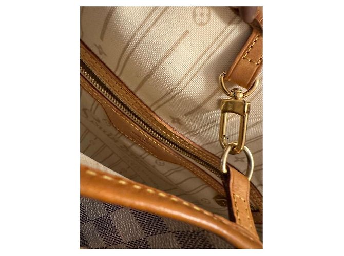 Louis Vuitton Borsa Neverfull MM Damier blu Bianco - vista 3