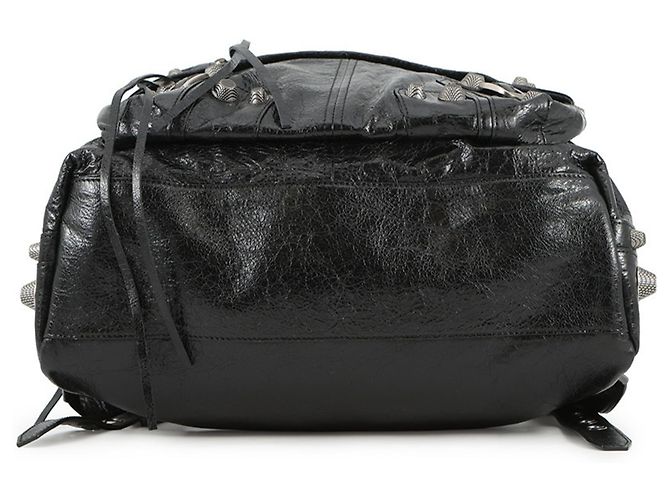 Everyday Sac à dos Le Cagoule en cuir de Balenciaga - vue 3