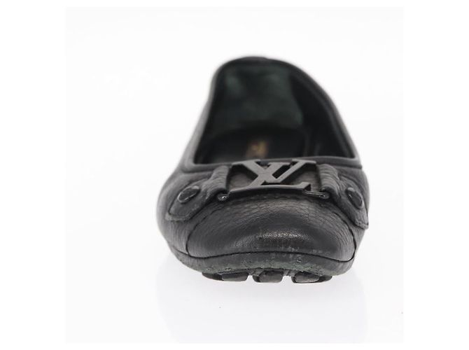 LOUIS VUITTON Zapatos Planos de Cuero Negro LV Auth ti3573 - vista 11