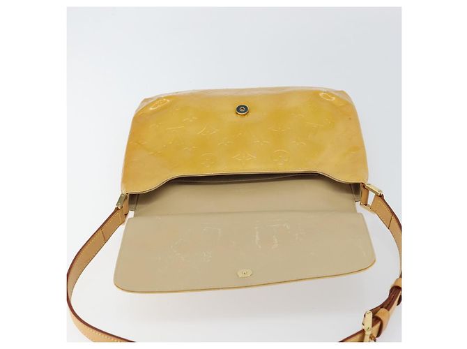 LOUIS VUITTON Bolsa Thompson Street Monogram Vernis Bege M91301 LV Auth 158629 - vista 18
