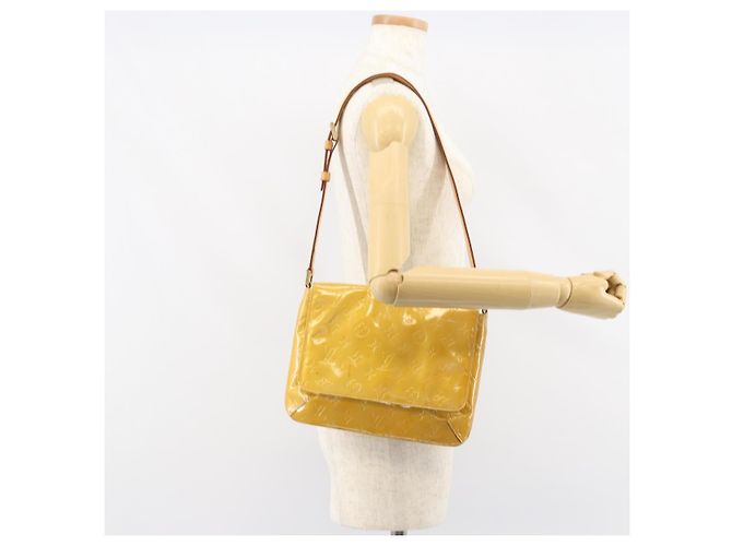 LOUIS VUITTON Bolsa Thompson Street Monogram Vernis Bege M91301 LV Auth 158629 - vista 23
