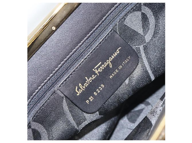 Borsa a mano in pelle Gancini Salvatore Ferragamo 2 in 1 Nero Oro Auth 157683 - vista 12