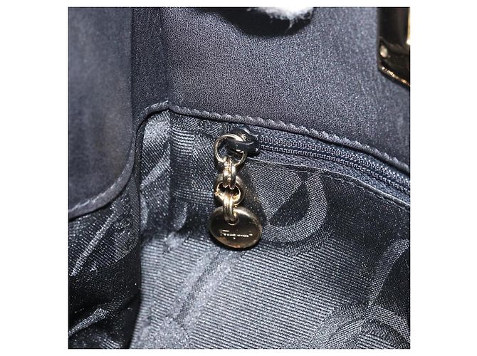 Borsa a mano in pelle Gancini Salvatore Ferragamo 2 in 1 Nero Oro Auth 157683 - vista 20