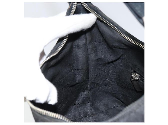Borsa a Spalla Gancini in Nylon Nero e Argento di Salvatore Ferragamo Auth bs32062 - vista 18