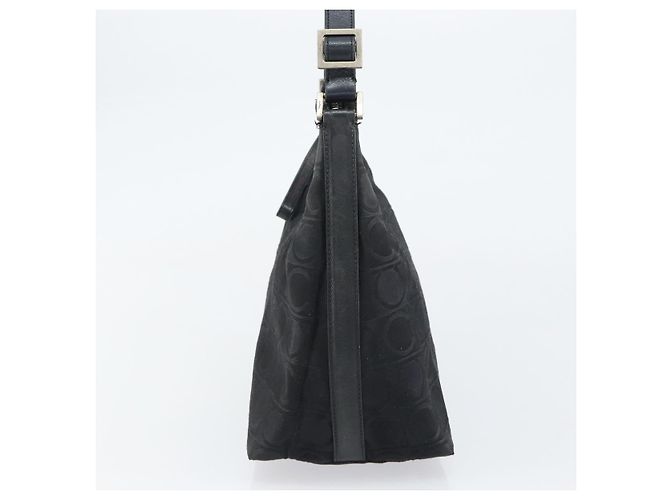 Borsa a Spalla Gancini in Nylon Nero e Argento di Salvatore Ferragamo Auth bs32062 - vista 3