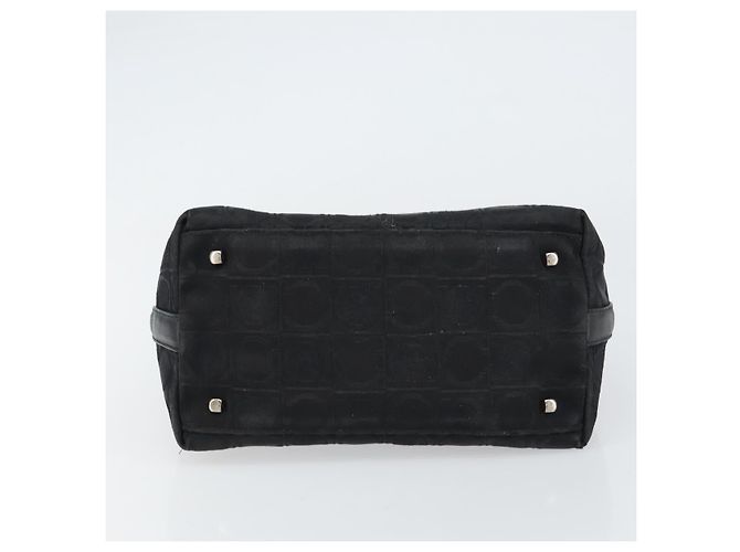Borsa a Spalla Gancini in Nylon Nero e Argento di Salvatore Ferragamo Auth bs32062 - vista 5