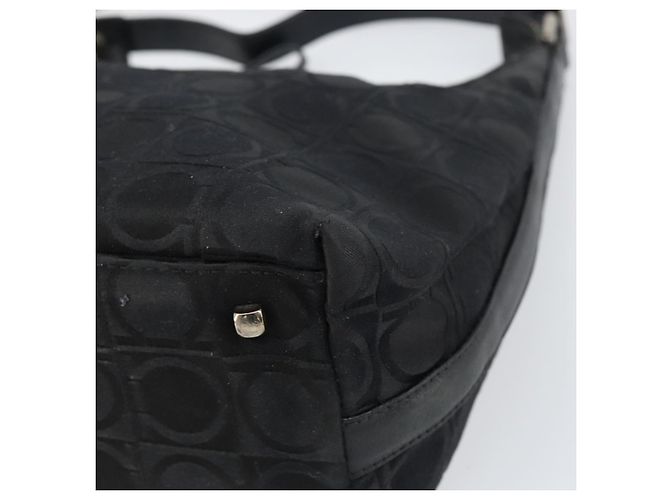 Borsa a Spalla Gancini in Nylon Nero e Argento di Salvatore Ferragamo Auth bs32062 - vista 9