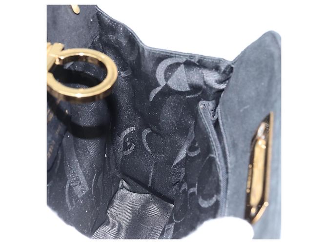 Borsa a Spalla Gancini Chain di Salvatore Ferragamo in Camoscio Nero e Oro Auth 148567 D'oro - vista 17