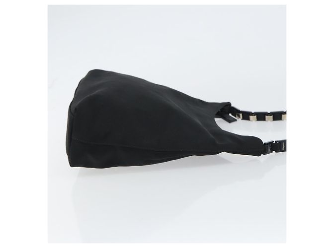 Borsa a Spalla Vala in Nylon Nero Salvatore Ferragamo Auth 160694 - vista 3