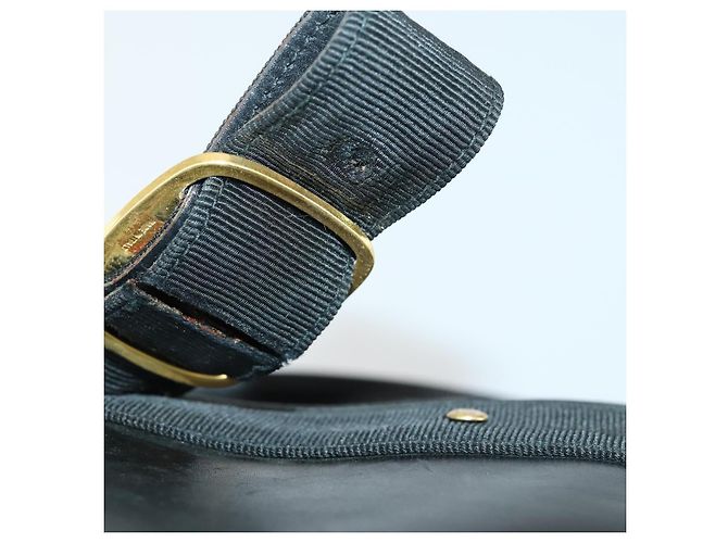 Borsa a mano in pelle Salvatore Ferragamo Gancini Vala 3 pezzi Nero Auth 157075 - vista 15
