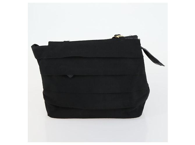 Borsa a mano in pelle Salvatore Ferragamo Gancini Vala 3 pezzi Nero Auth 157075 - vista 17