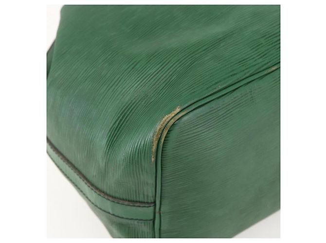 Noe LOUIS VUITTON Borsa a Spalla Petit Noé Epi Verde M44104 LV Auth 151097 - vista 16