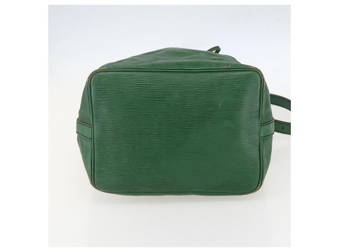 Noe LOUIS VUITTON Borsa a Spalla Petit Noé Epi Verde M44104 LV Auth 151097 - vista 5