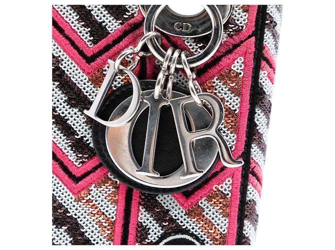 Dior Mini Lady Dior in vernice rosa con paillettes - vista 6