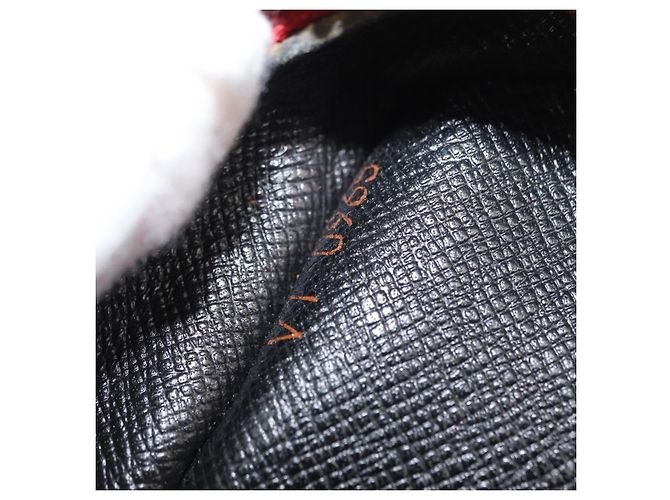 LOUIS VUITTON Epi Porta Documenti da Viaggio Borsa Business Rossa M54477 LV Auth 158635 Rosso - vista 12