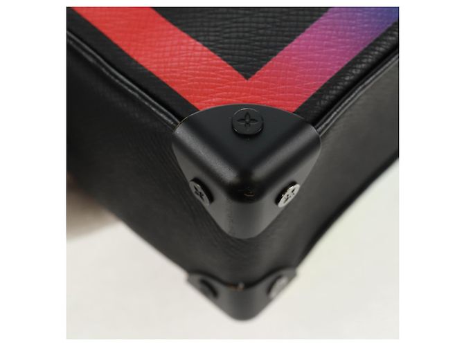 LOUIS VUITTON Taiga Rainbow Mini Soft Trunk Bag Nero M30351 LV Auth BA9470SM - vista 15
