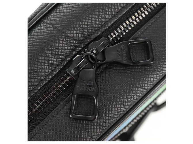 LOUIS VUITTON Taiga Rainbow Mini Soft Trunk Bag Nero M30351 LV Auth BA9470SM - vista 20