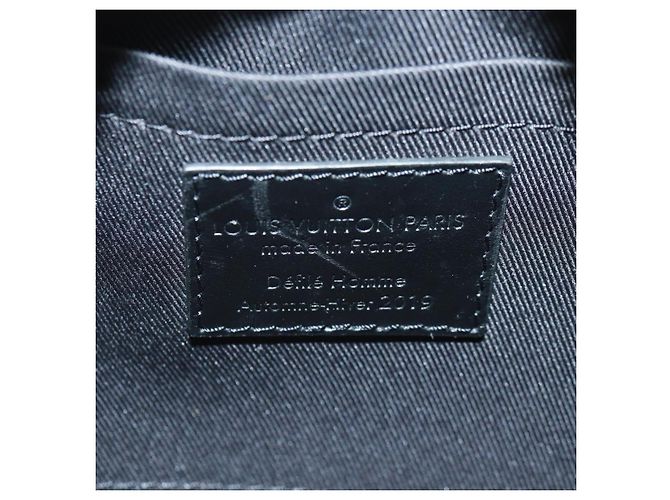 LOUIS VUITTON Taiga Rainbow Mini Soft Trunk Bag Nero M30351 LV Auth BA9470SM - vista 21