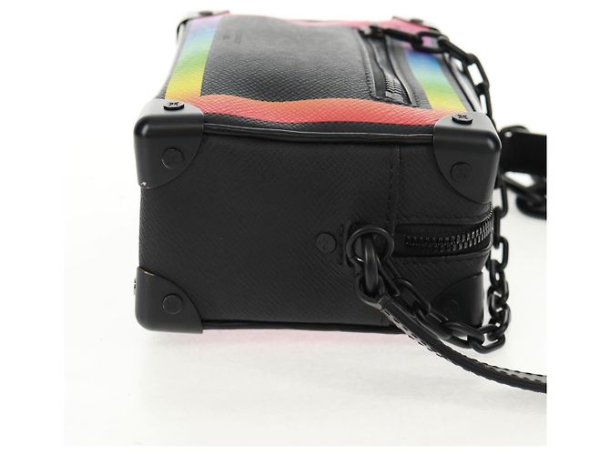 LOUIS VUITTON Taiga Rainbow Mini Soft Trunk Bag Nero M30351 LV Auth BA9470SM - vista 4
