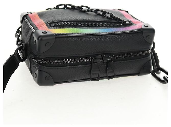 LOUIS VUITTON Taiga Rainbow Mini Soft Trunk Bag Nero M30351 LV Auth BA9470SM - vista 6
