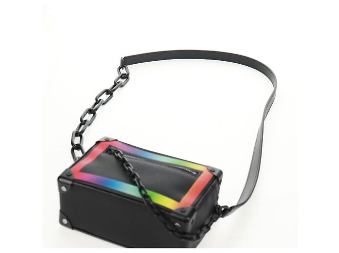 LOUIS VUITTON Taiga Rainbow Mini Soft Trunk Bag Nero M30351 LV Auth BA9470SM - vista 8