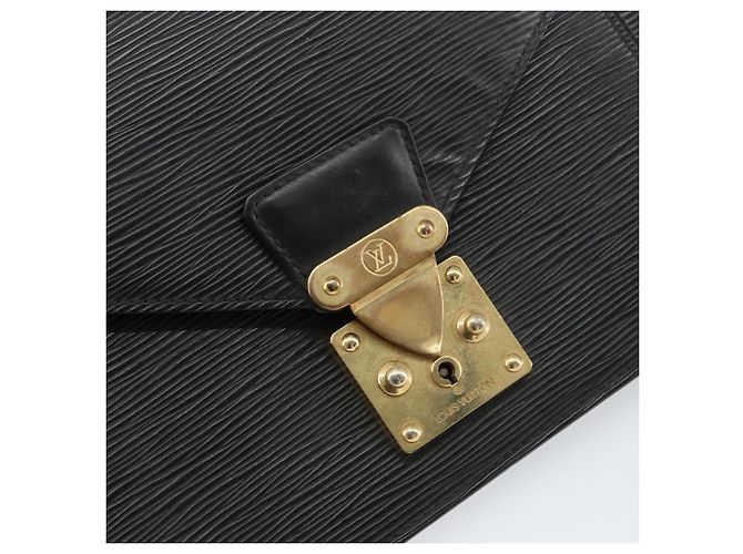 LOUIS VUITTON Epi Serie Dragonne Clutch Bag Nero M52612 LV Auth 160670 - vista 17