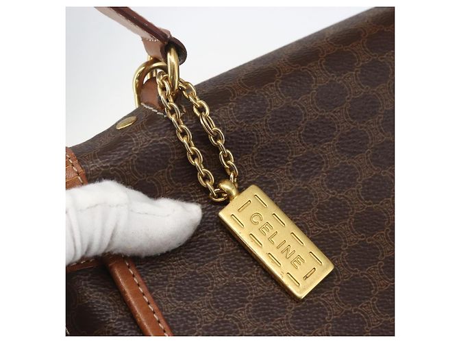Céline Borsa a mano in tela Macadam CELINE in pelle PVC 2 in 1 marrone oro Auth 157312 D'oro - vista 10