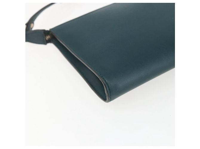 Salvatore Ferragamo Pochette Accessorio Gancini in Pelle Verde Argento Auth 158715 - vista 16