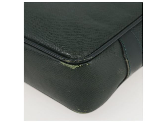 LOUIS VUITTON Pochette Karga Taiga Épicea M30814 LV Auth ka1191 - vue 15
