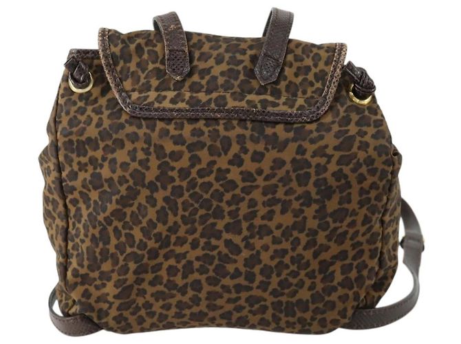 Autre Marque Zaino in nylon marrone e oro Auth yk20025 di BOTTEGA VENETA D'oro - vista 2